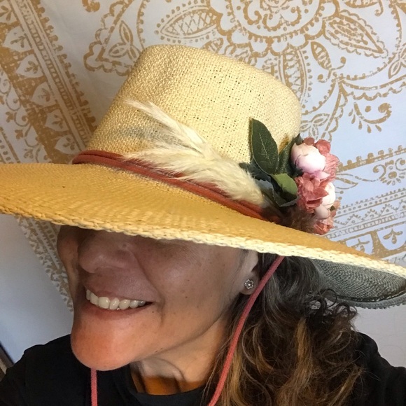 SALE ! Universal Thread upcycled hat - Picture 11 of 11